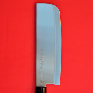Close-up Grande plano Lâmina Nakiri faca de cozinha Aço inoxidável 165mm Japão Japonês