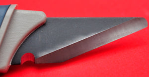 Close-up front side Wood Carving marking blade Cutter Kiridashi Yoshiharu Chisel craft knife left or right handed Osakatools