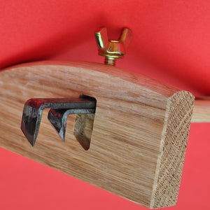 Primer plano Gramil japonés con 2 cuchillas Kebiki Japón Japonés herramienta carpintería
